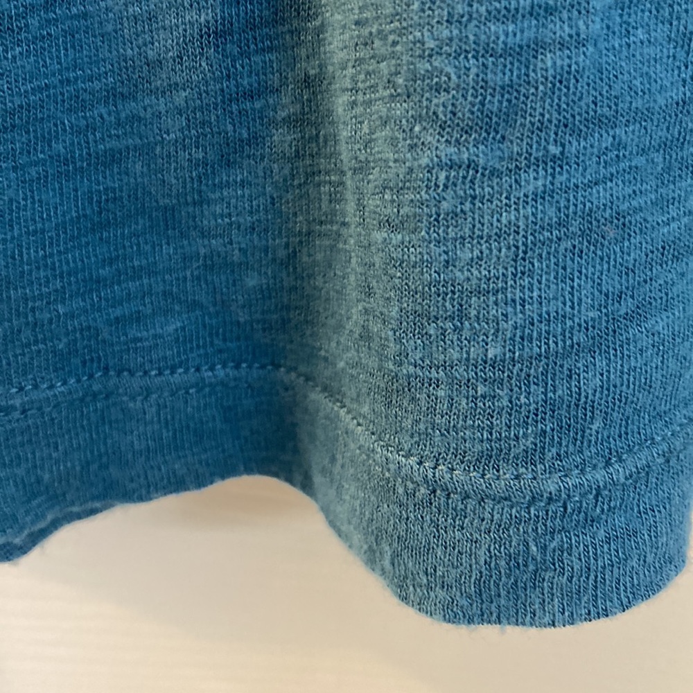 Aerie short sleeve v-neck aqua blue t-shirt sequins on arms SZ medium - Picture 4 of 11